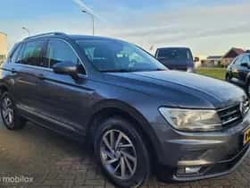 Volkswagen Tiguan (2018) thumbnail 7