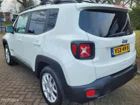 Jeep Renegade thumbnail 4