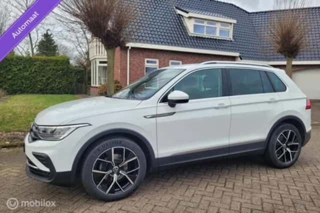Volkswagen Tiguan (2021) thumbnail 1