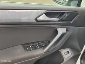 Volkswagen Tiguan (2021) thumbnail 11