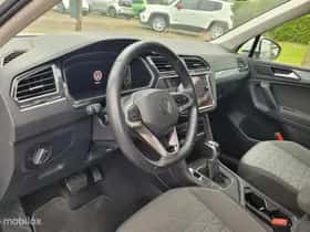 Volkswagen Tiguan (2021) thumbnail 12