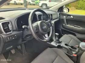 Kia Sportage thumbnail 11