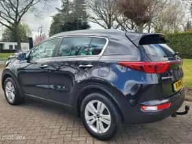 Kia Sportage (2016) thumbnail 4