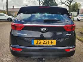 Kia Sportage (2016) thumbnail 5