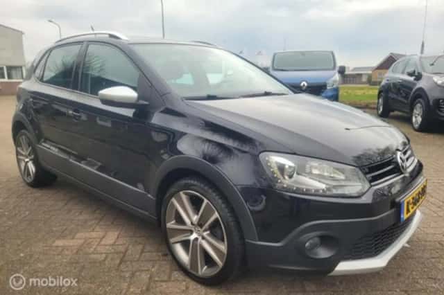 Volkswagen Polo (2021) thumbnail 6