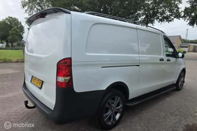 Mercedes-Benz Vito (2025) thumbnail 5