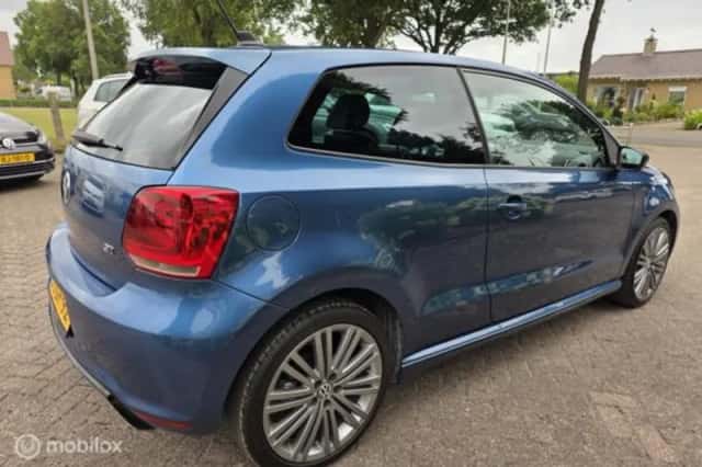 Volkswagen Polo (2014) thumbnail 5