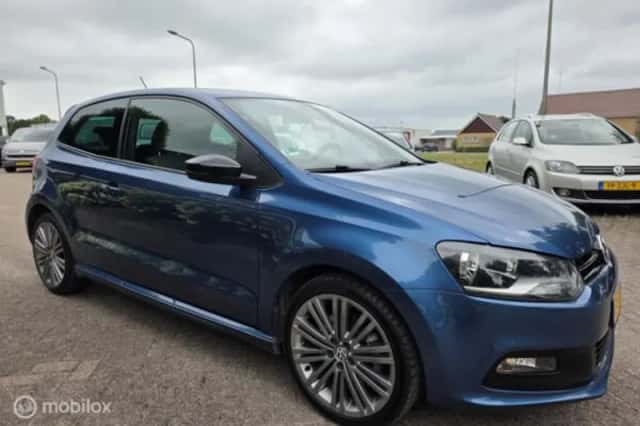 Volkswagen Polo (2014) thumbnail 6
