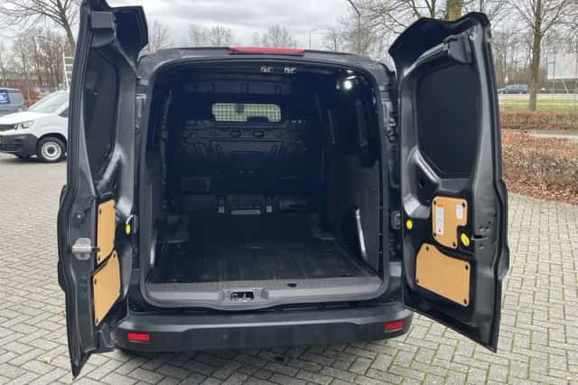 Ford Transit Connect (2023) thumbnail 5