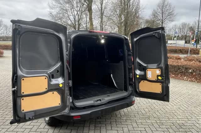 Ford Transit Connect (2023) thumbnail 6