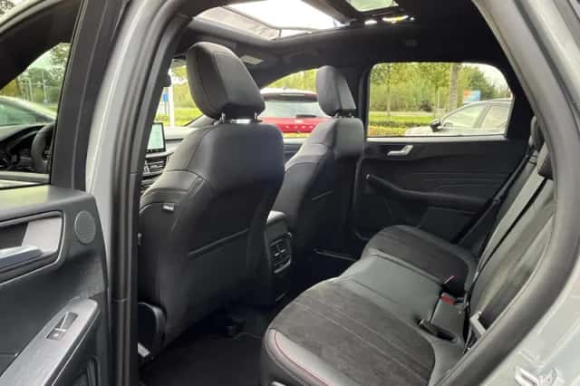 Ford Kuga (2026) thumbnail 5