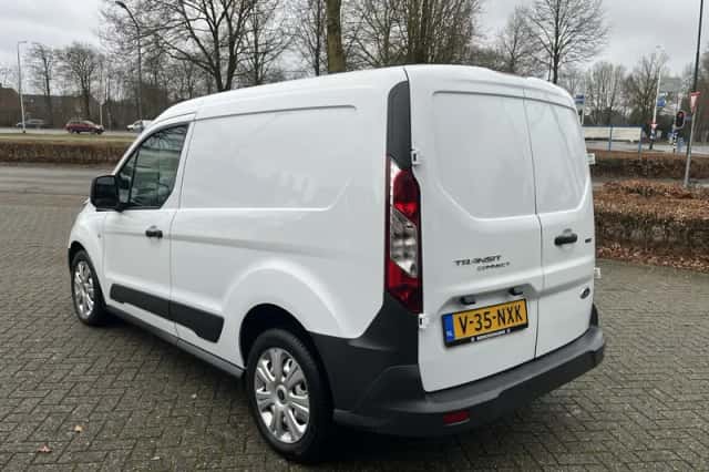 Ford Transit Connect (2015) thumbnail 5