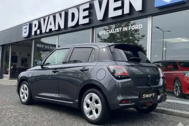 Suzuki Swift (2026) thumbnail 3