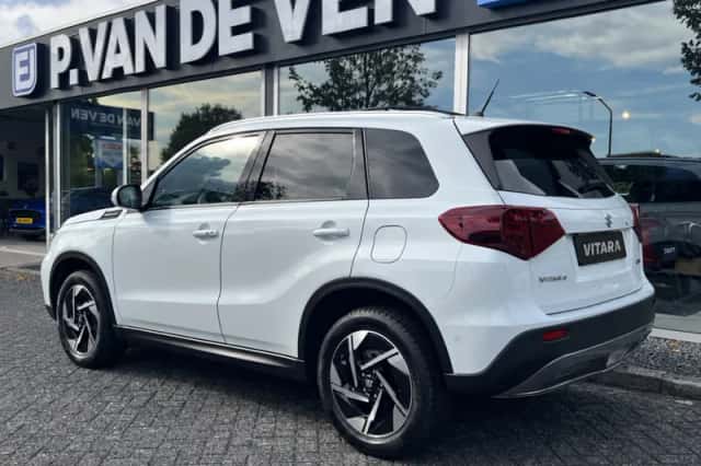 Suzuki Vitara (2026) thumbnail 2
