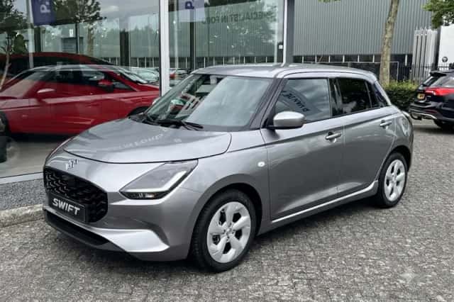 Suzuki Swift (2025) thumbnail 6