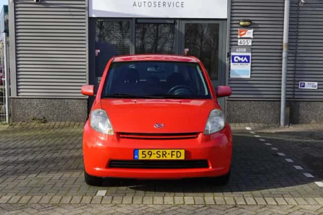 Daihatsu Sirion (2006) thumbnail 4
