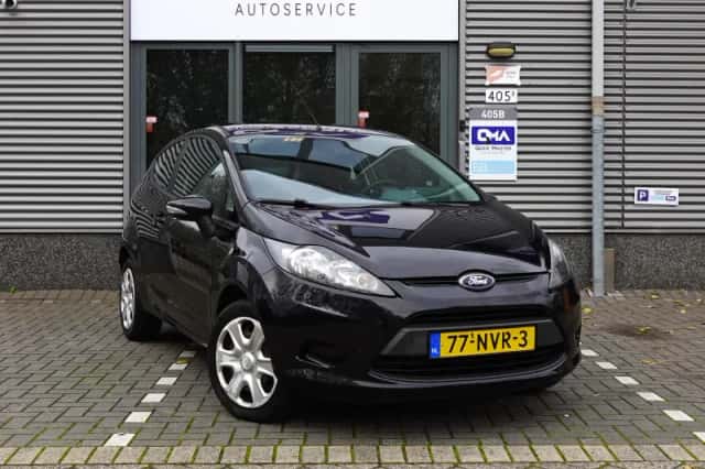 Ford Fiesta (2010) thumbnail 1