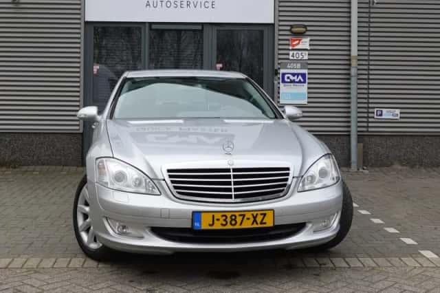 Mercedes-Benz S-Klasse (2005) thumbnail 1