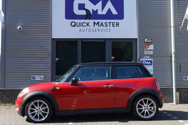MINI One (2008) thumbnail 5