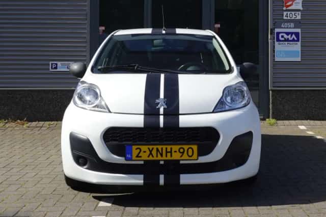 Peugeot 107 (2014) thumbnail 4