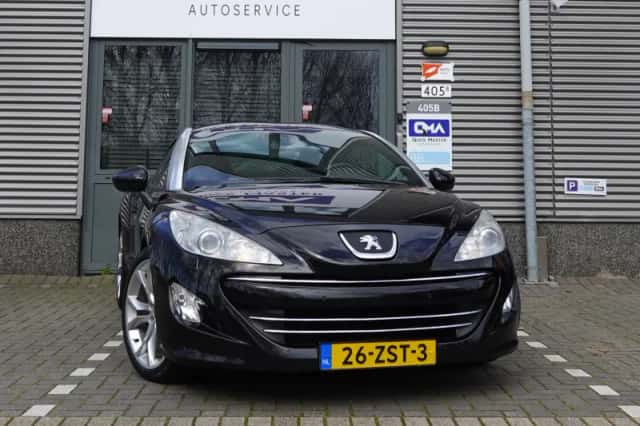 Peugeot RCZ (2013)