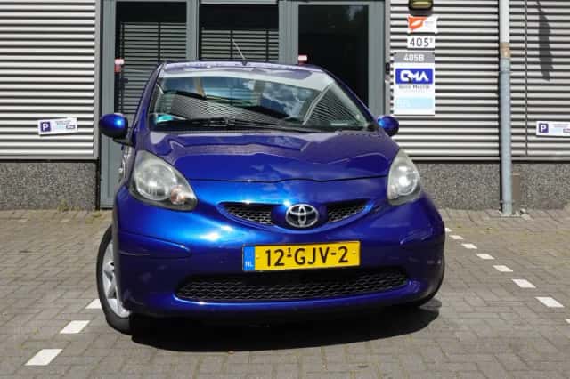 Toyota Aygo (2008) thumbnail 1