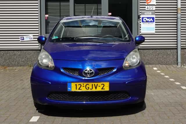 Toyota Aygo (2008) thumbnail 4