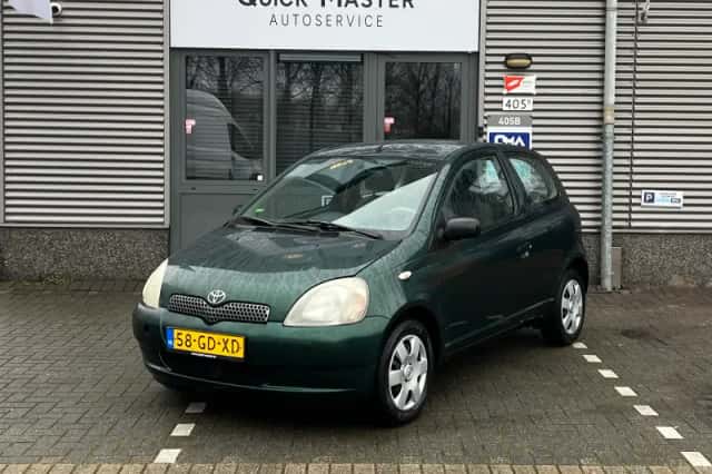 Toyota Yaris (2000) thumbnail 5