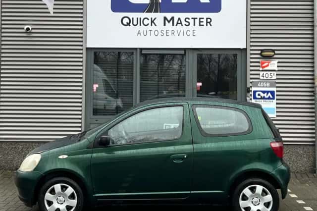 Toyota Yaris (2000) thumbnail 6