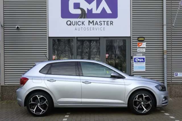 Volkswagen Polo (2018) thumbnail 3
