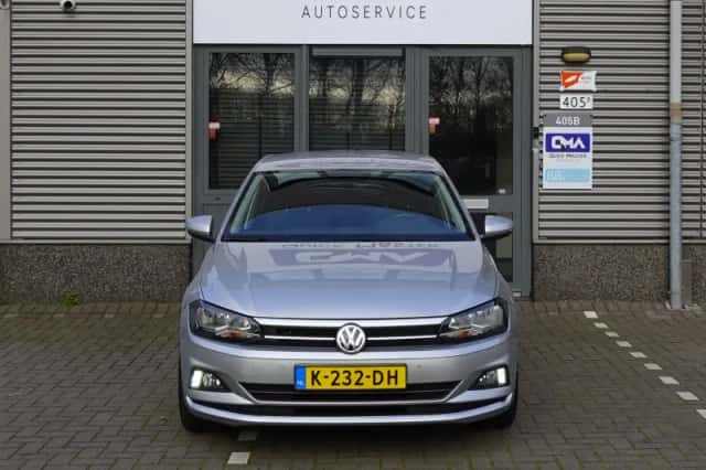 Volkswagen Polo (2018) thumbnail 4