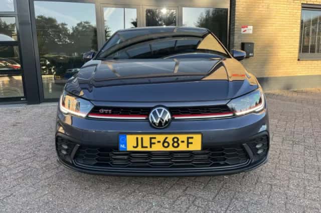 Volkswagen Polo (2024) thumbnail 4