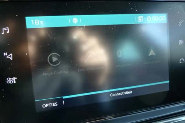 Citroën C3 (2022) thumbnail 2