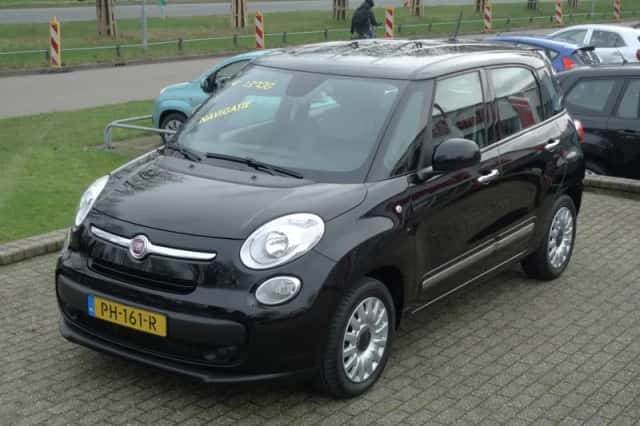 Fiat 500L (2017) thumbnail 4