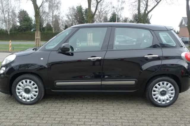 Fiat 500L (2017) thumbnail 5