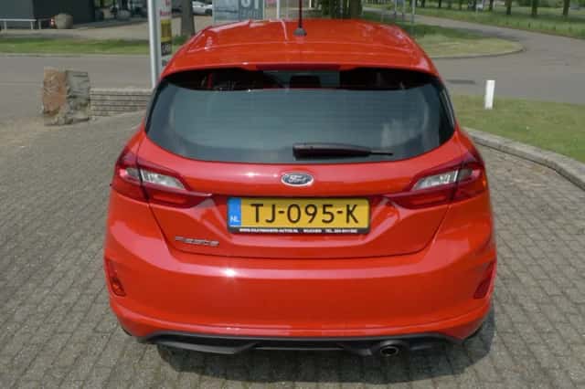 Ford Fiesta (2018) thumbnail 5