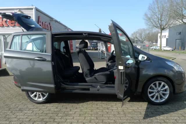 Ford B-Max (2018) thumbnail 2