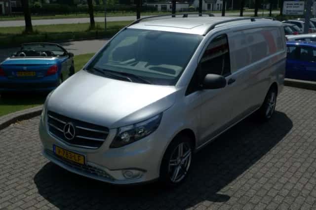 Mercedes-Benz Vito (2018) thumbnail 3