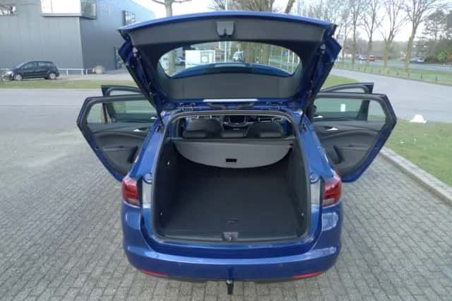 Opel Astra (2020) thumbnail 6