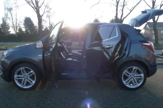 Opel Mokka (2017) thumbnail 6