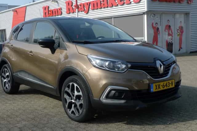 Renault Captur (2018) thumbnail 1