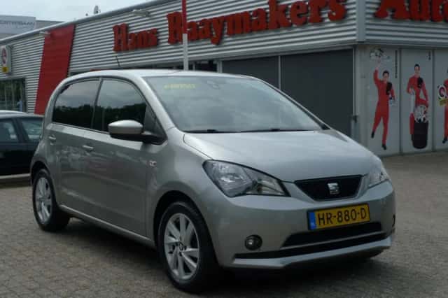SEAT Mii (2015) thumbnail 1