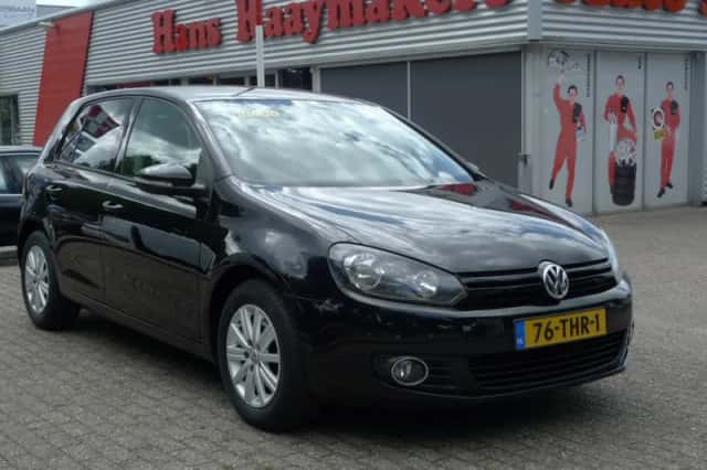 Volkswagen Golf (2012) thumbnail 1