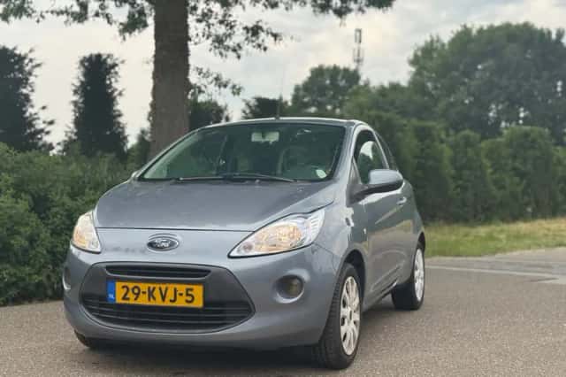 Ford Ka (2010) thumbnail 2