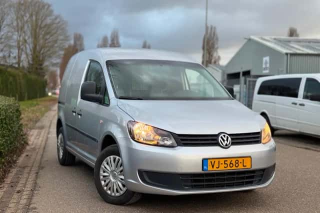 Volkswagen Caddy (2014) thumbnail 1