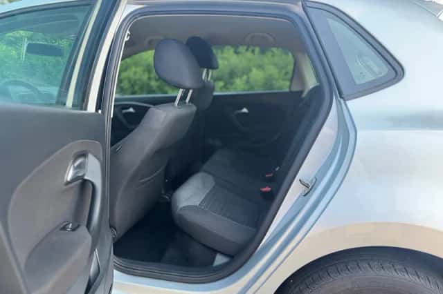 Volkswagen Polo (2017) thumbnail 6