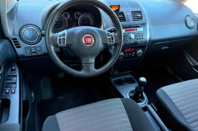 Fiat Sedici (2012) thumbnail 6
