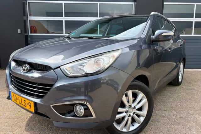 Hyundai ix35 (2010) thumbnail 1