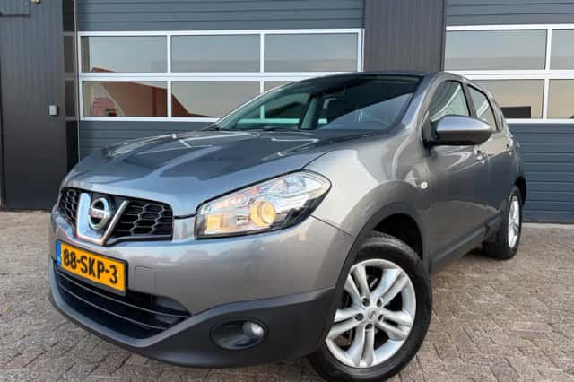 Nissan Qashqai (2011) thumbnail 1