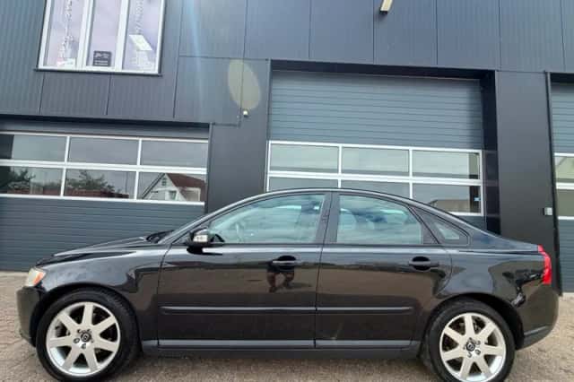 Volvo S40 (2008) thumbnail 3